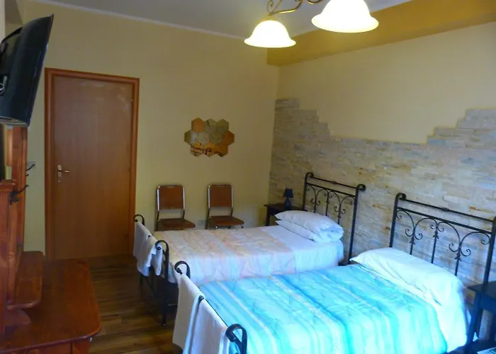 Alojamento de Acomodação e Pequeno-almoço Massari 3*